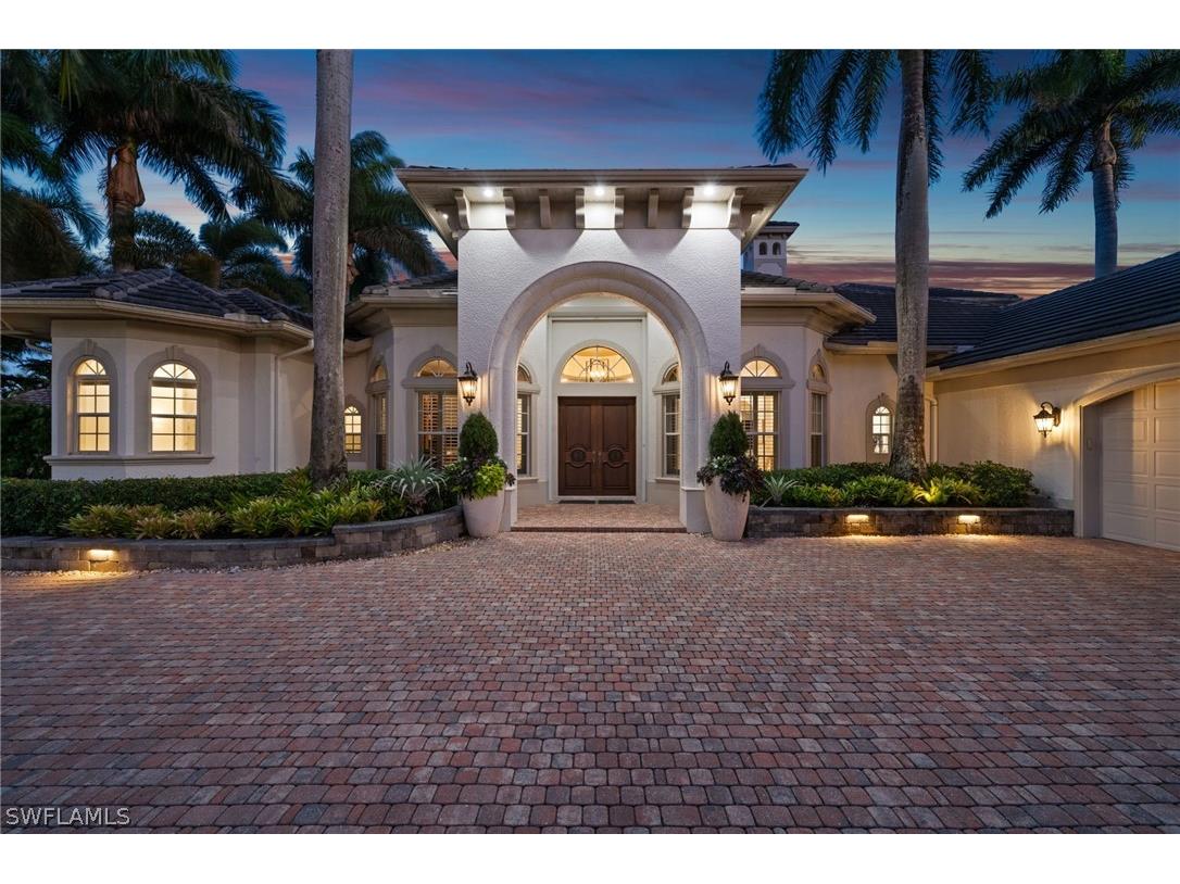 8812 Muirfield Drive Naples FL 34109 226006667 image2