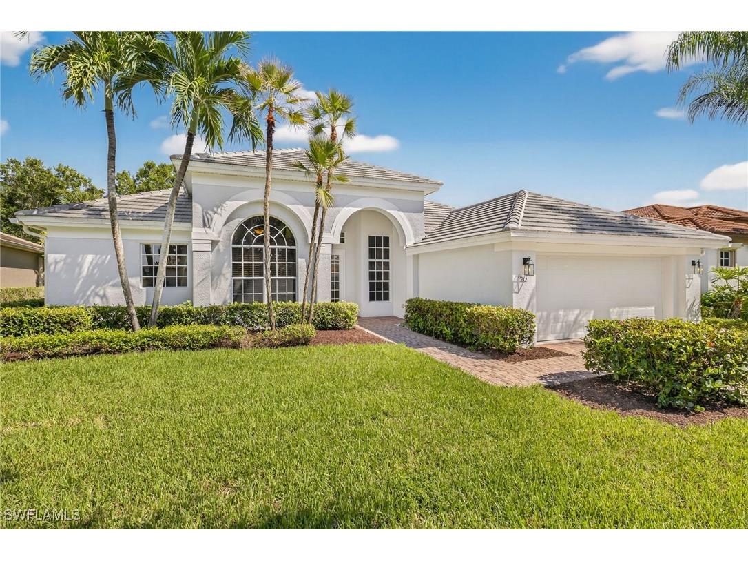 8812 Mustang Island Circle Naples FL 34113 225071742 image1