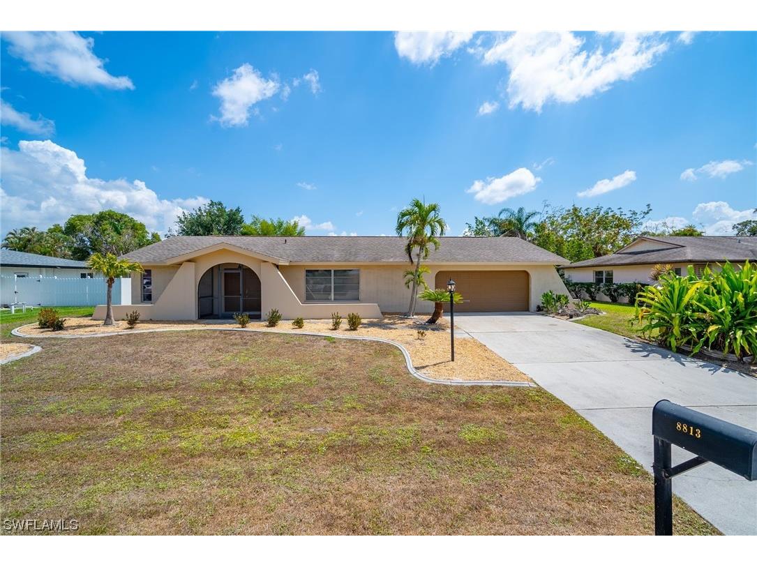 8813 Geneva Street Fort Myers FL 33907 223024762 image1
