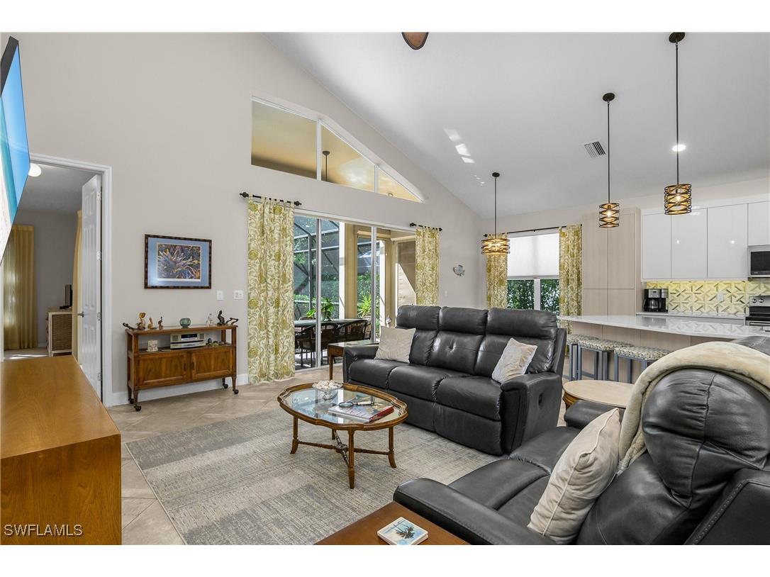 8816 Ventura Way Naples FL 34109 225075208 image11