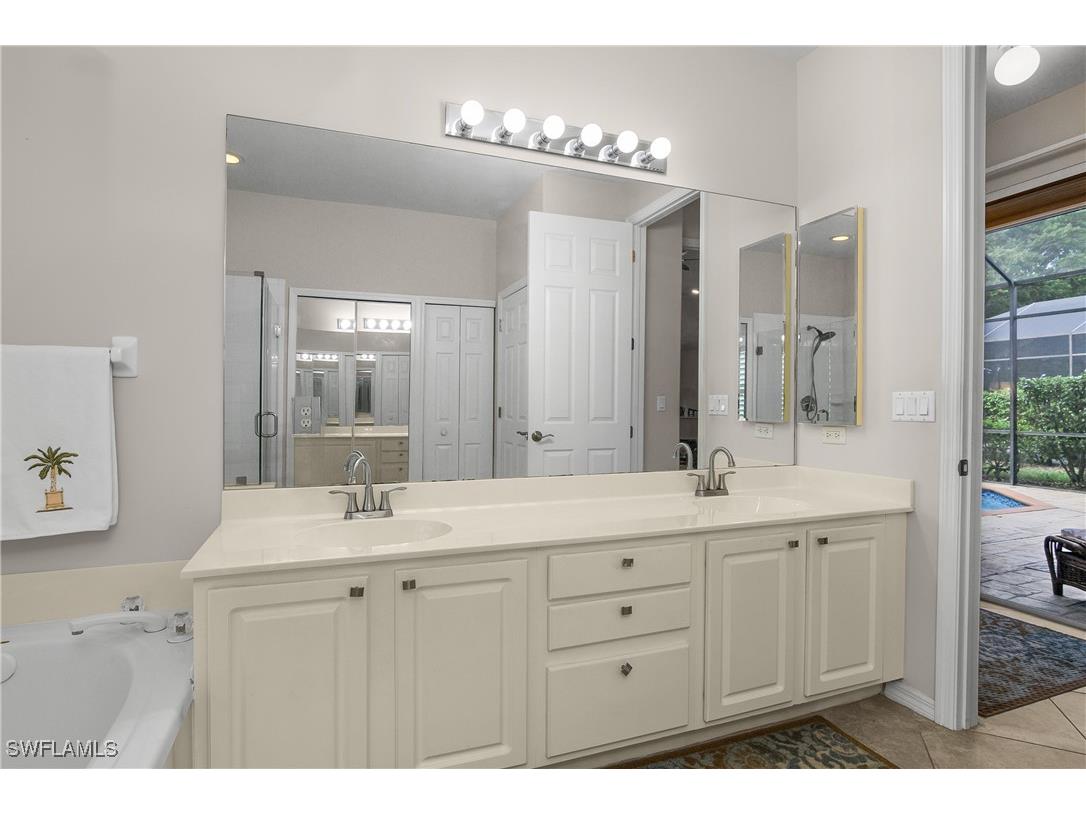 8816 Ventura Way Naples FL 34109 225075208 image25