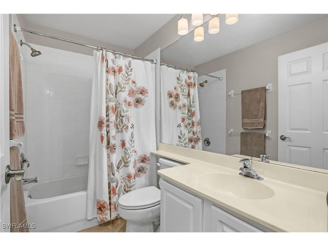 8816 Ventura Way Naples FL 34109 225075208 image27