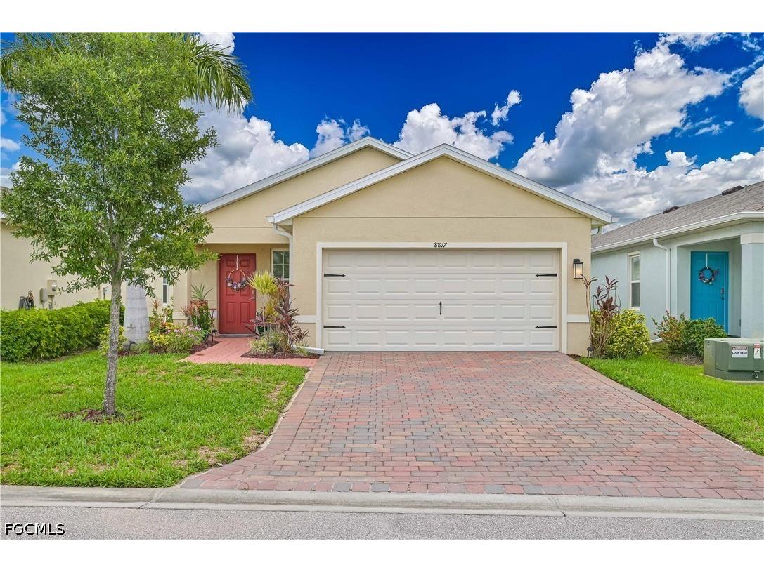 8817 Swell Brooks Court North Fort Myers FL 33917 2026024435 image1