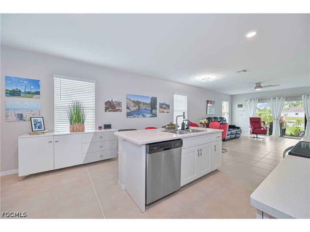 8817 Swell Brooks Court North Fort Myers FL 33917 2026024435 image10