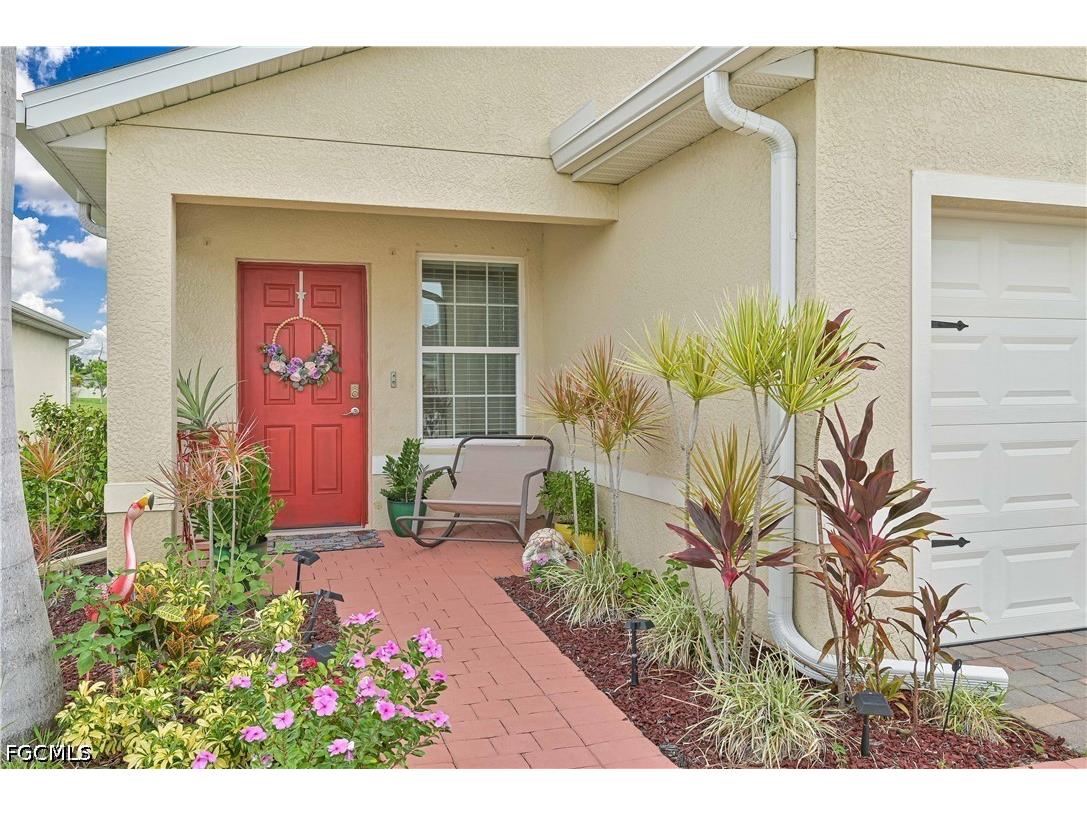 8817 Swell Brooks Court North Fort Myers FL 33917 2026024435 image2