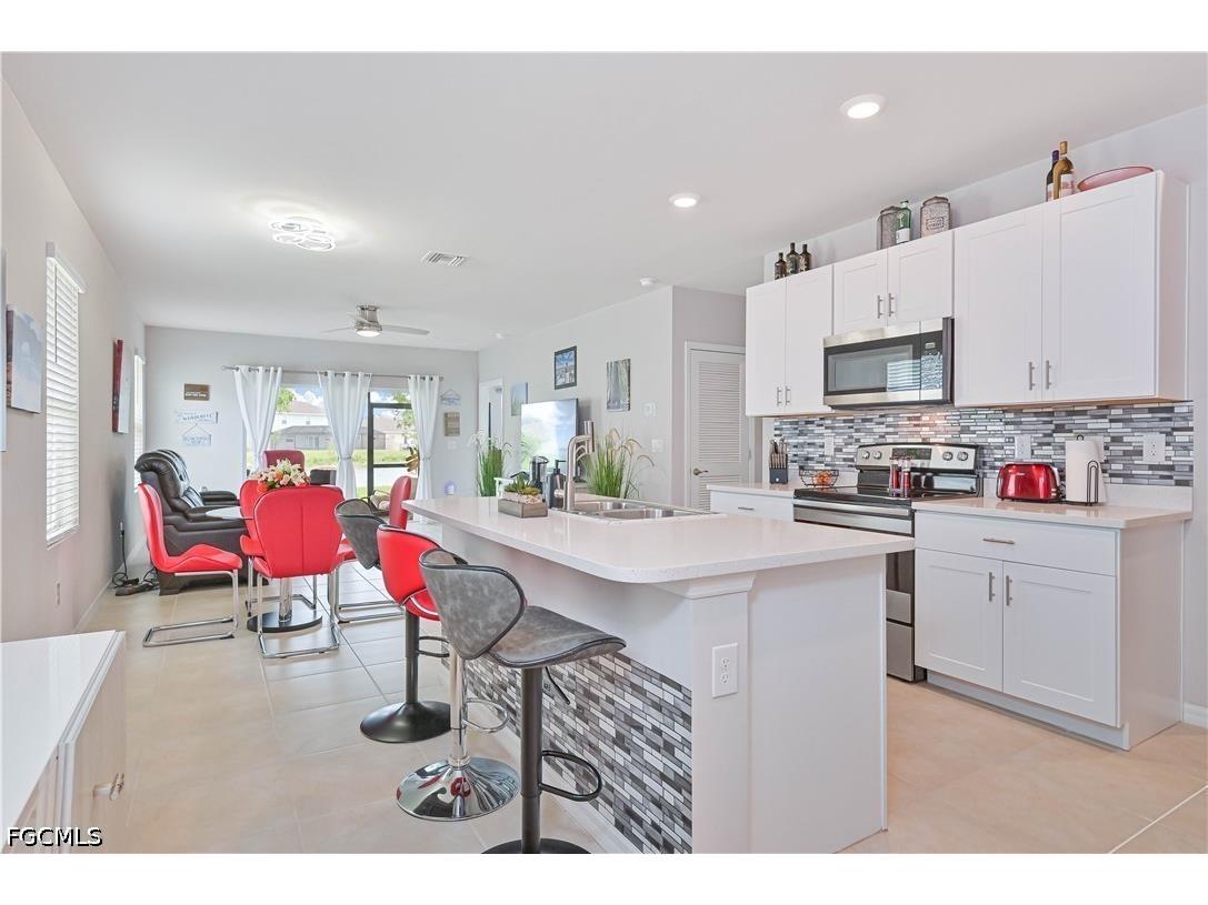 8817 Swell Brooks Court North Fort Myers FL 33917 2026024435 image8