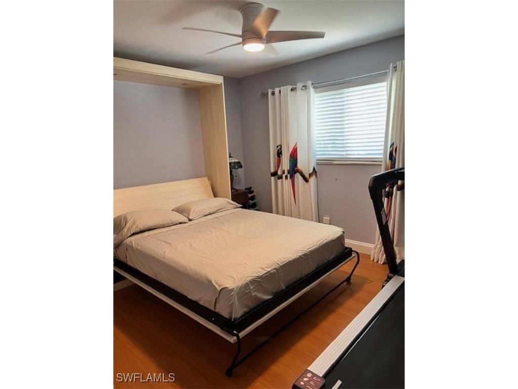 882 Bluebird Street Naples FL 34104 225077182 image6