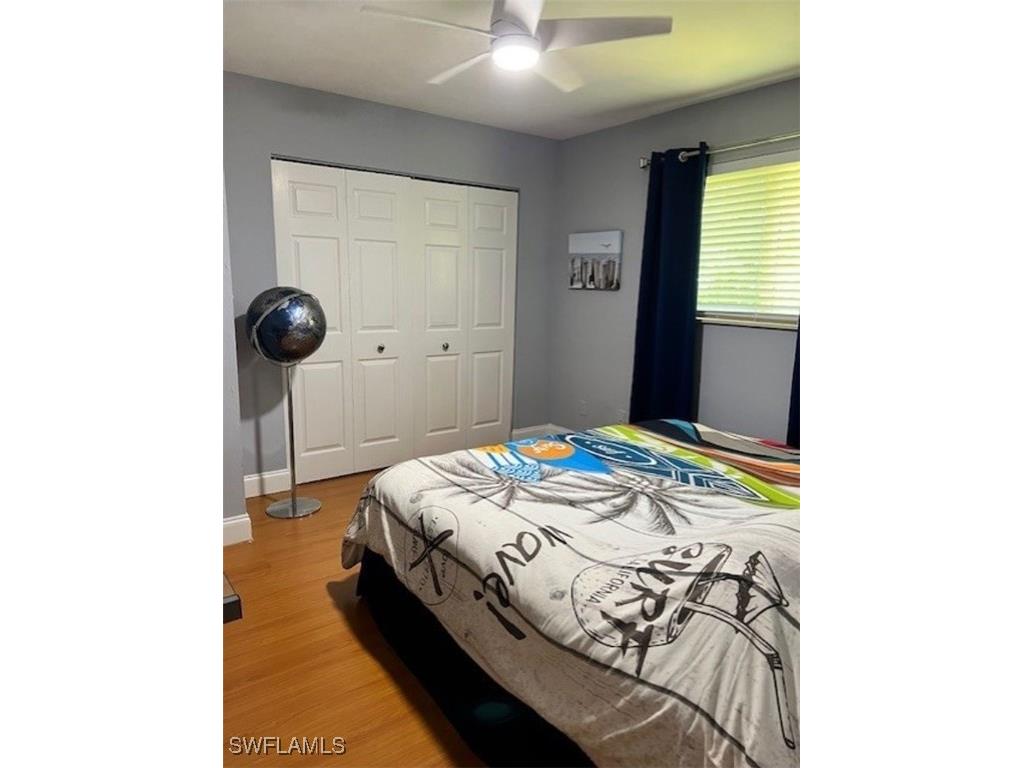 882 Bluebird Street Naples FL 34104 225077182 image7