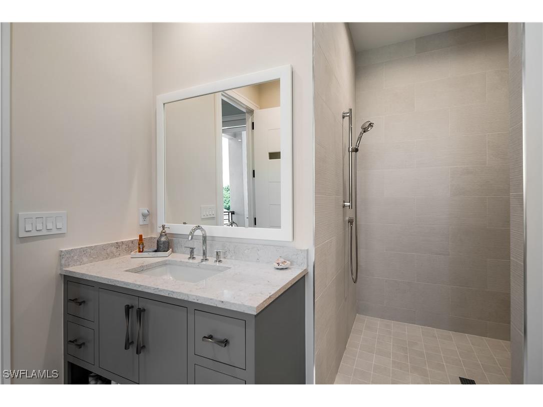 882 Cassena Road Naples FL 34108 225072574 image36