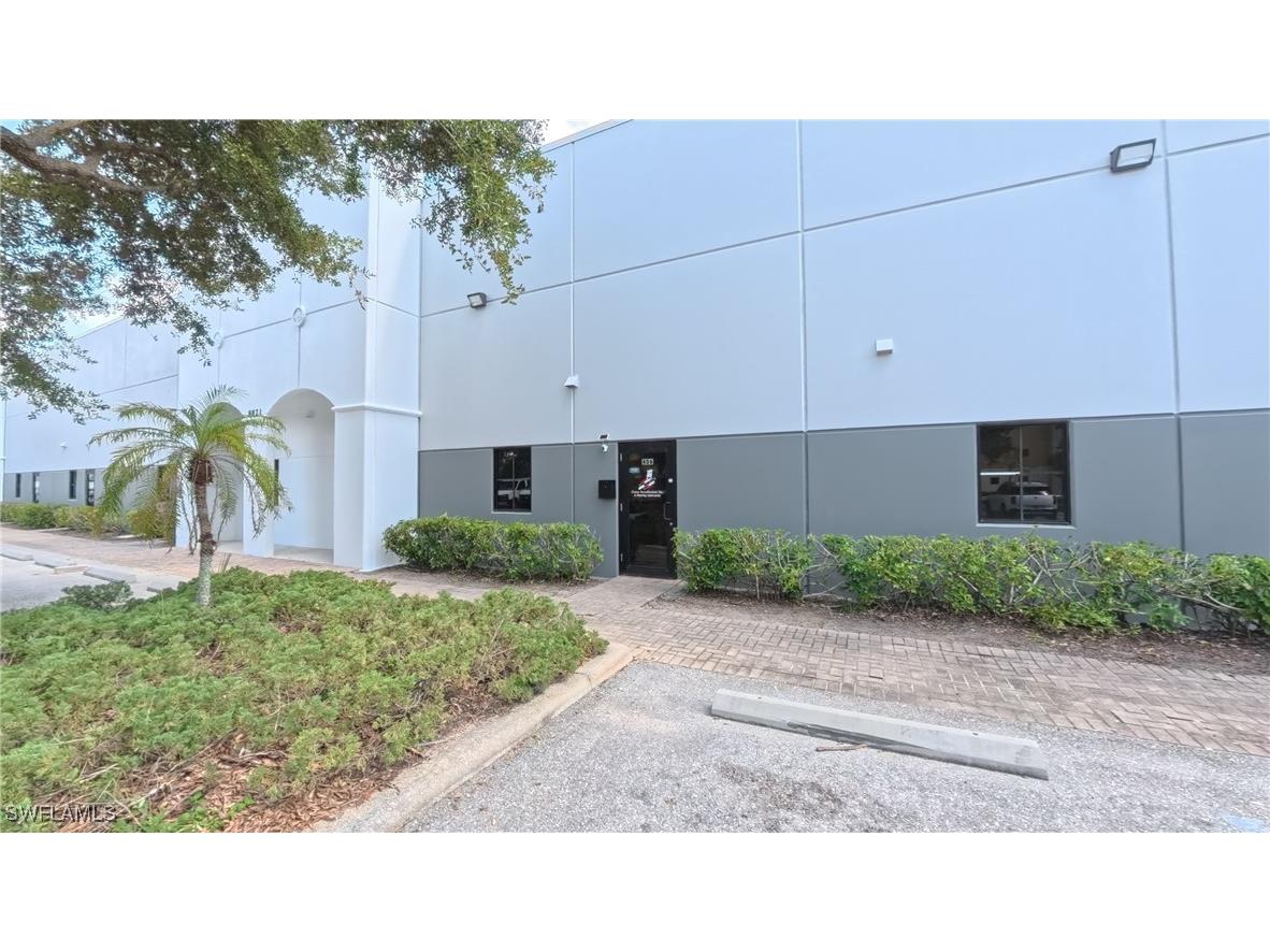 8821 Business Park Drive #406 Fort Myers FL 33912 225069310 image1