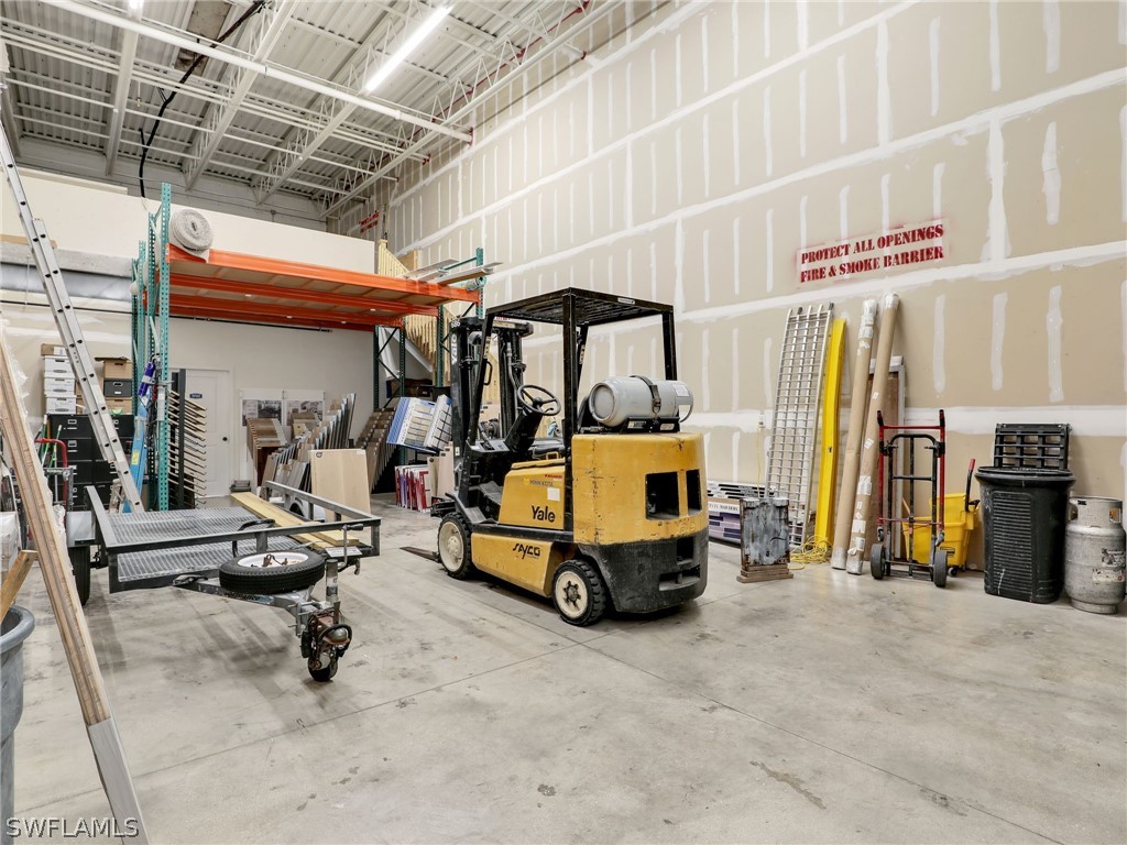 8821 Business Park Drive #406 Fort Myers FL 33912 226009845 image20