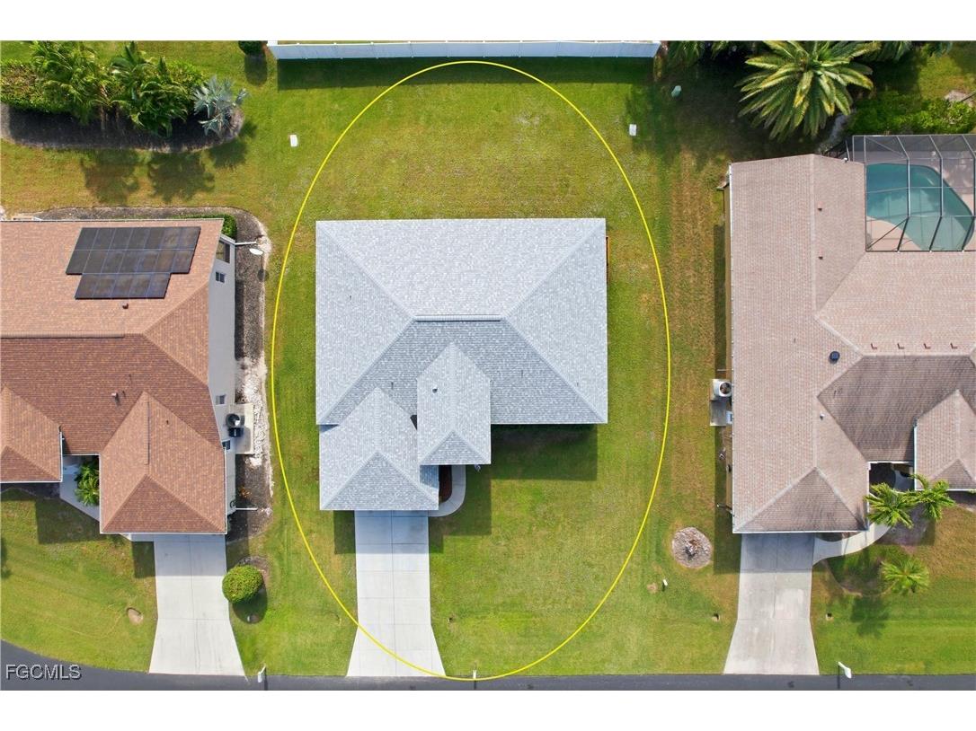 8821 Woodgate Manor Court Fort Myers FL 33908 2025021739 image42