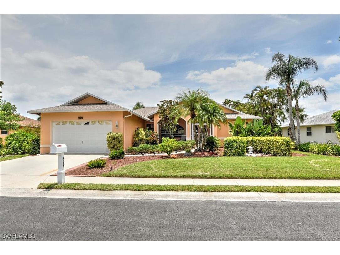 8824 Bracken Way Fort Myers FL 33908 223039652 image1