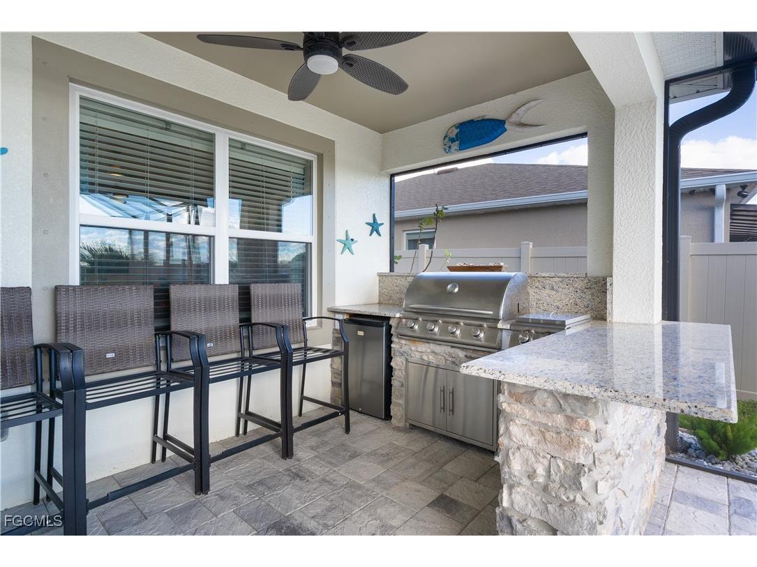 8824 Cascade Price Circle North Fort Myers FL 33917 2026001864 image15