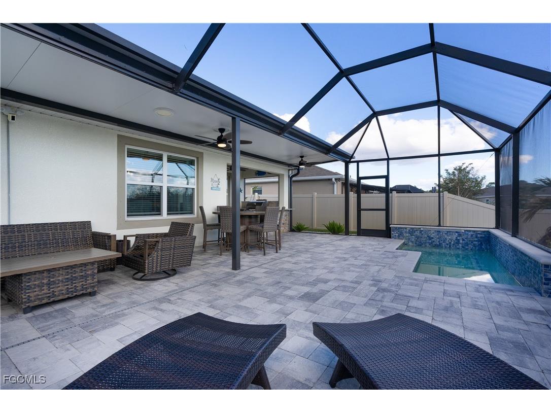 8824 Cascade Price Circle North Fort Myers FL 33917 2026001864 image17