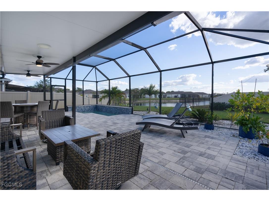 8824 Cascade Price Circle North Fort Myers FL 33917 2026001864 image18