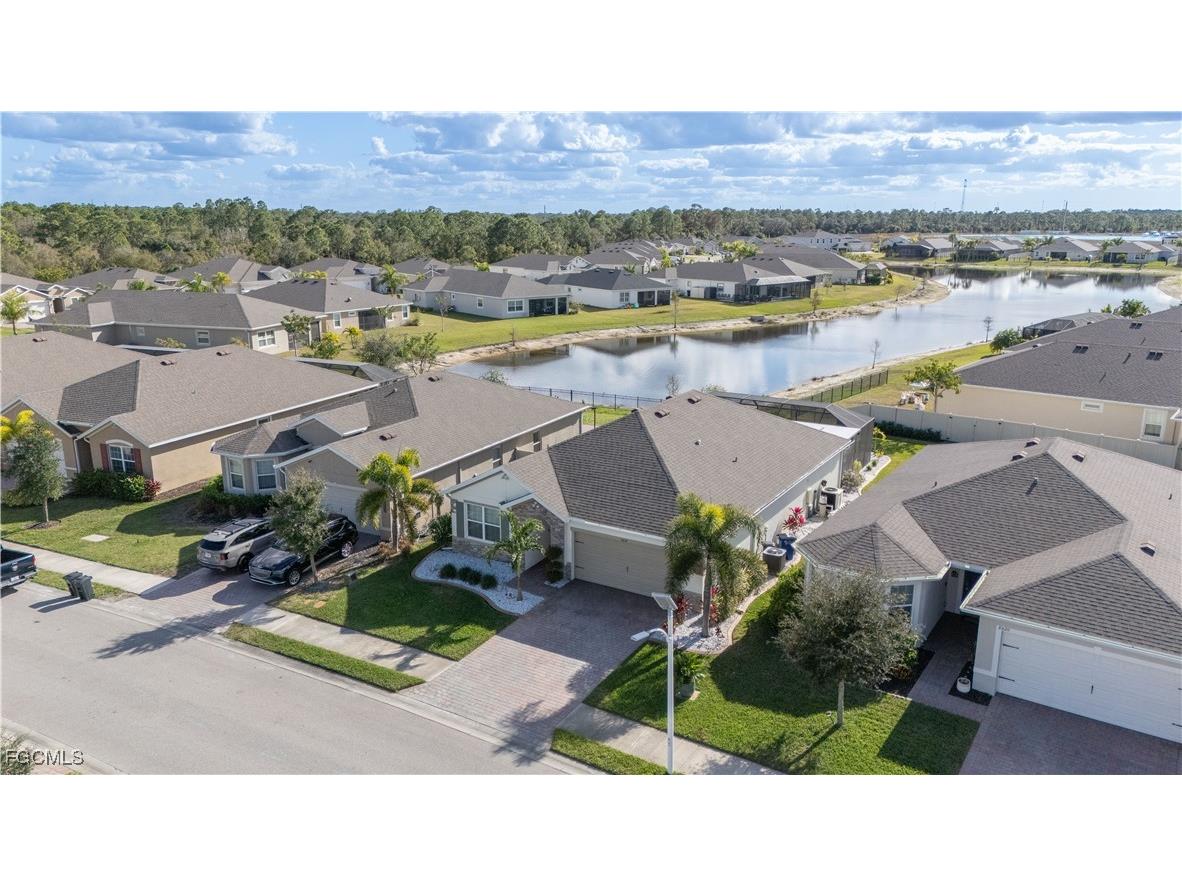 8824 Cascade Price Circle North Fort Myers FL 33917 2026001864 image32