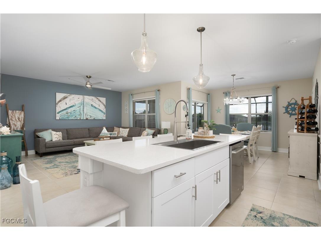 8824 Cascade Price Circle North Fort Myers FL 33917 2026001864 image9