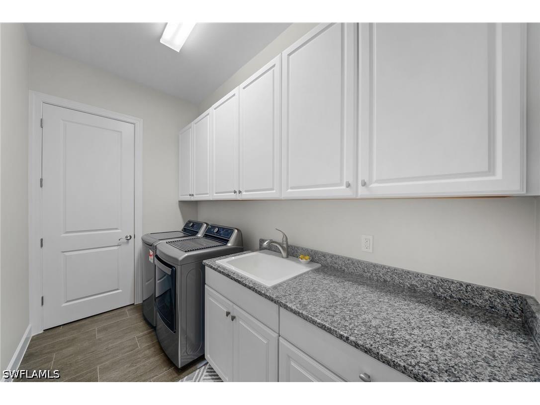 8827 Vaccaro Court Naples FL 34119 226017438 image21