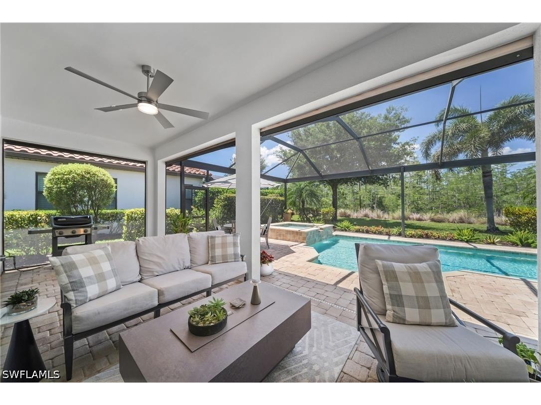 8827 Vaccaro Court Naples FL 34119 226017438 image22
