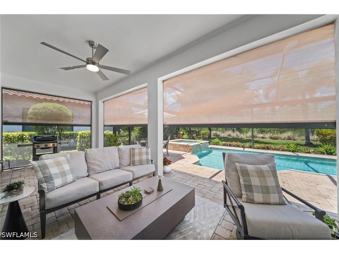 8827 Vaccaro Court Naples FL 34119 226017438 image23