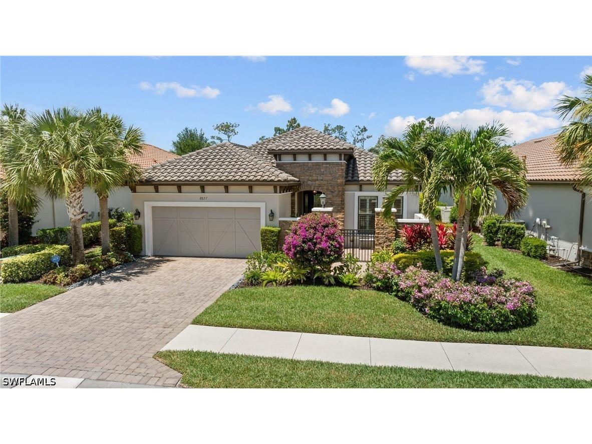 8827 Vaccaro Court Naples FL 34119 226017438 image3