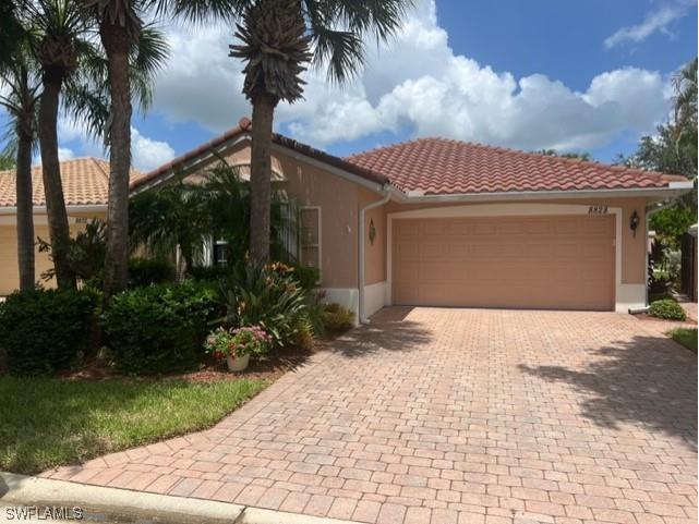 8828 Cascades Isle Boulevard Estero FL 33928 223061327 image1