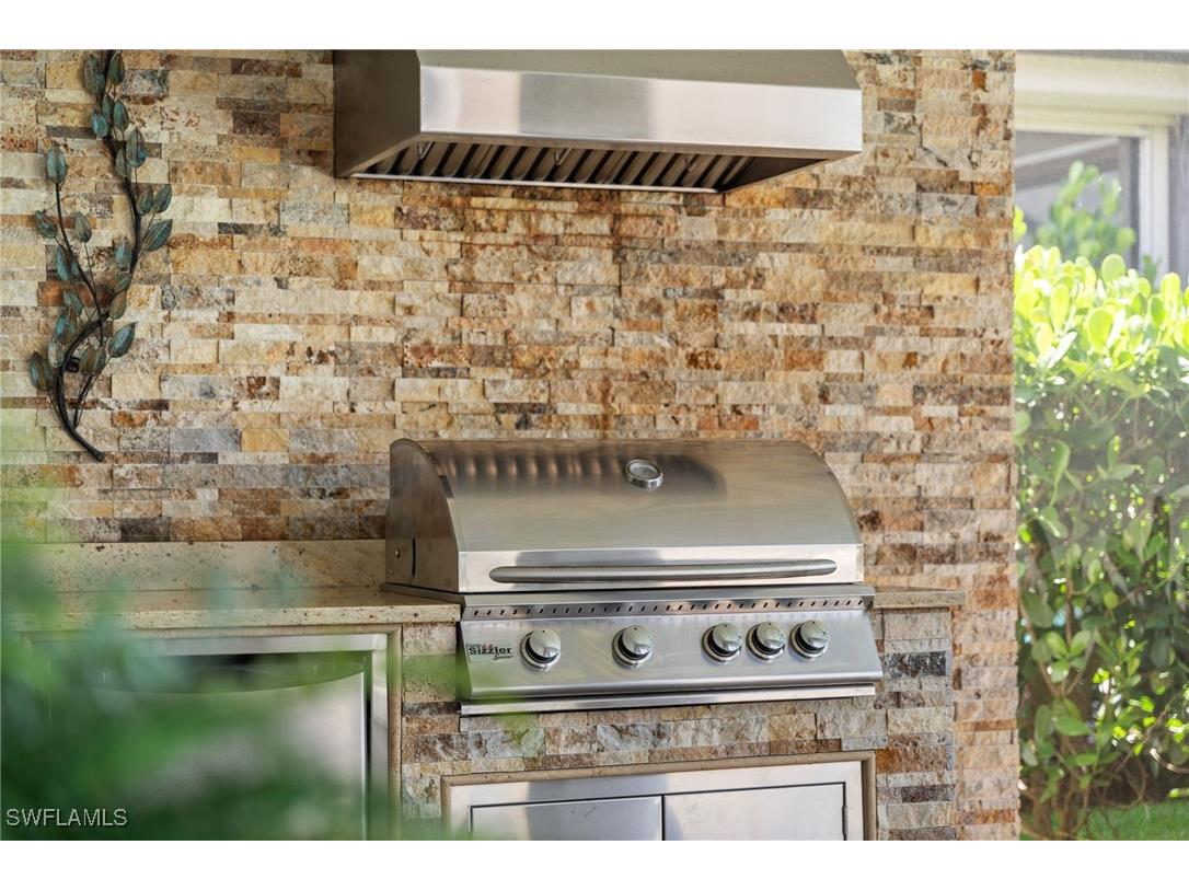 8828 Savona Court Naples FL 34119 225084468 image16