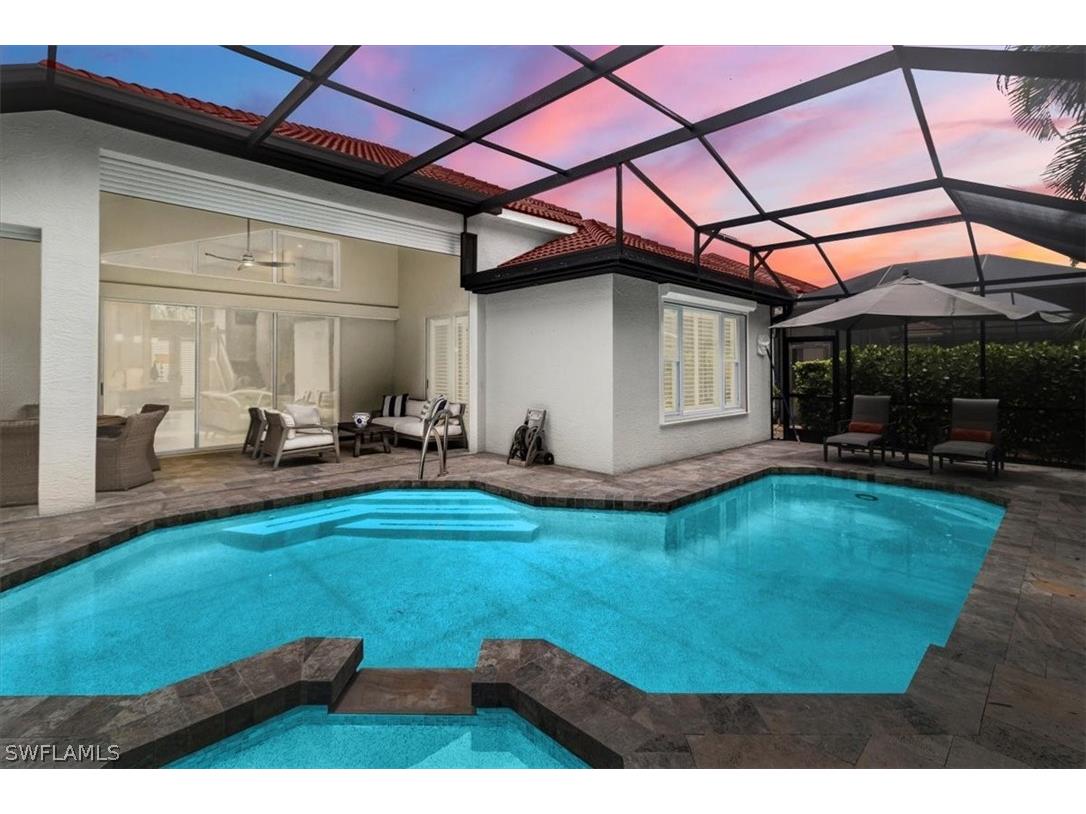 8828 Ventura Way Naples FL 34109 224058629 image1