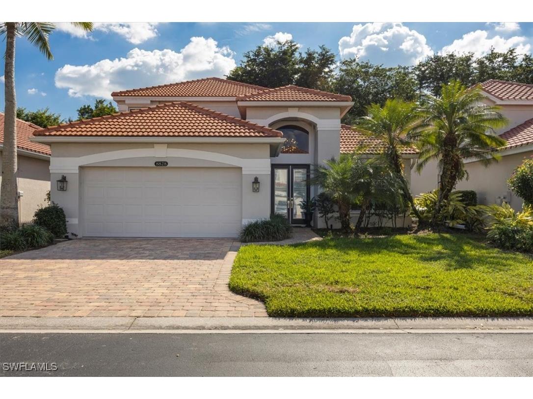 8828 Ventura Way Naples FL 34109 225080544 image1
