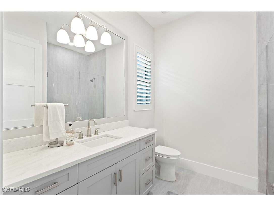 8829 Paradera Court Naples FL 34112 225075712 image18