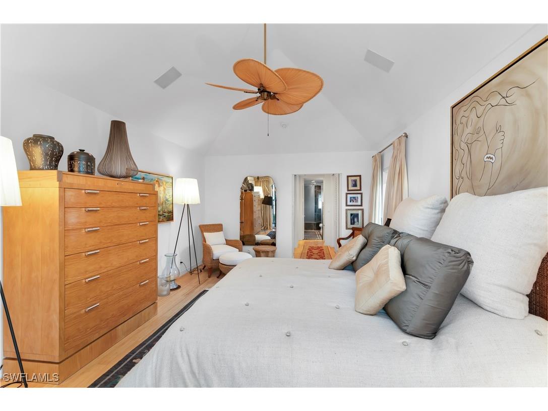 883 Galleon Drive Naples FL 34102 225079068 image14