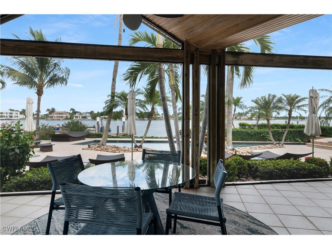 883 Galleon Drive Naples FL 34102 225079068 image16