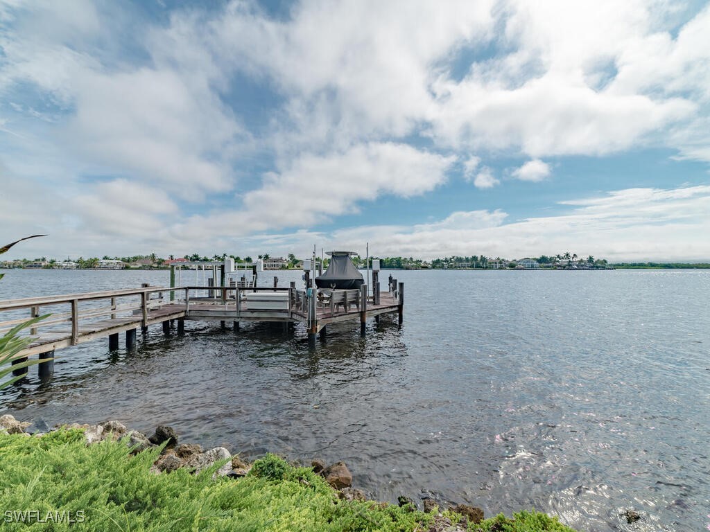 883 Galleon Drive Naples FL 34102 225079068 image38