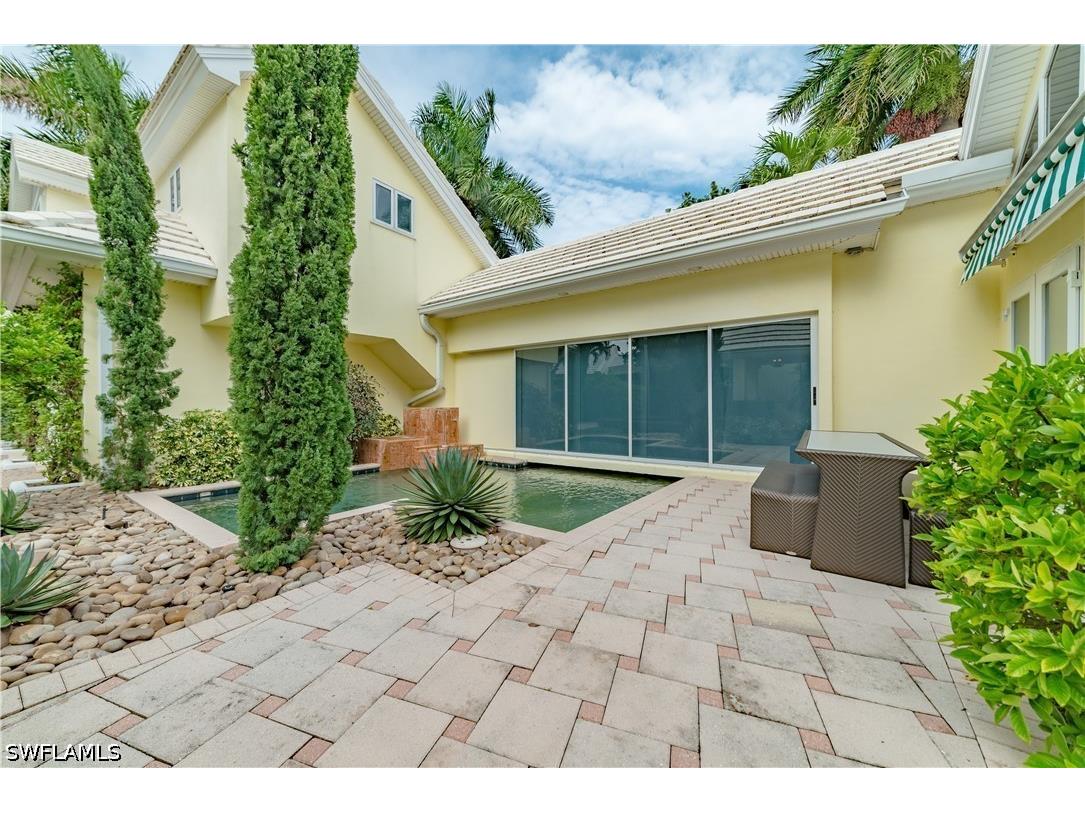 883 Galleon Drive Naples FL 34102 226019253 image4