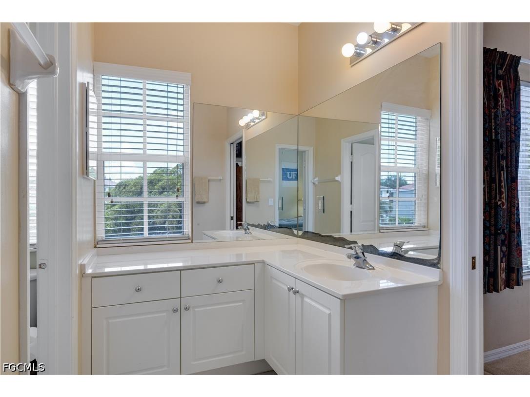 8830 Spring Mountain Way Fort Myers FL 33908 2026023709 image17
