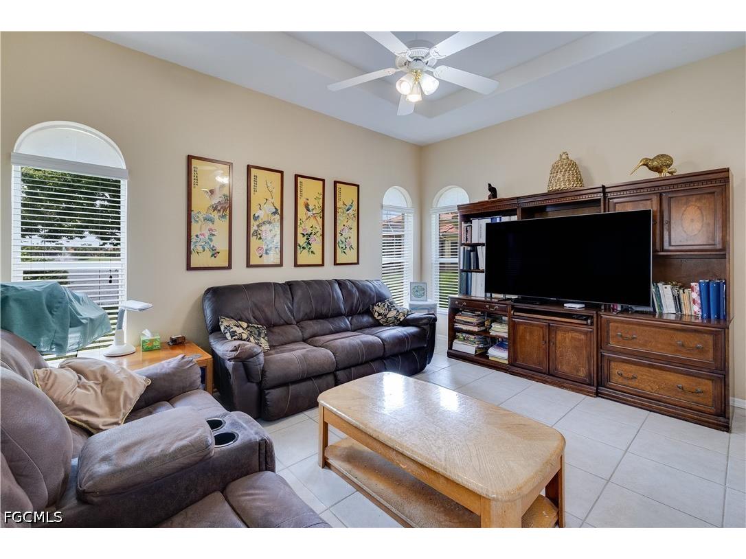8830 Spring Mountain Way Fort Myers FL 33908 2026023709 image7