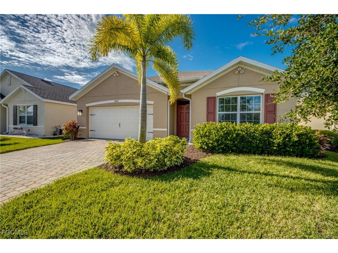 8832 Cascade Price Circle North Fort Myers FL 33917 2025009787 image27