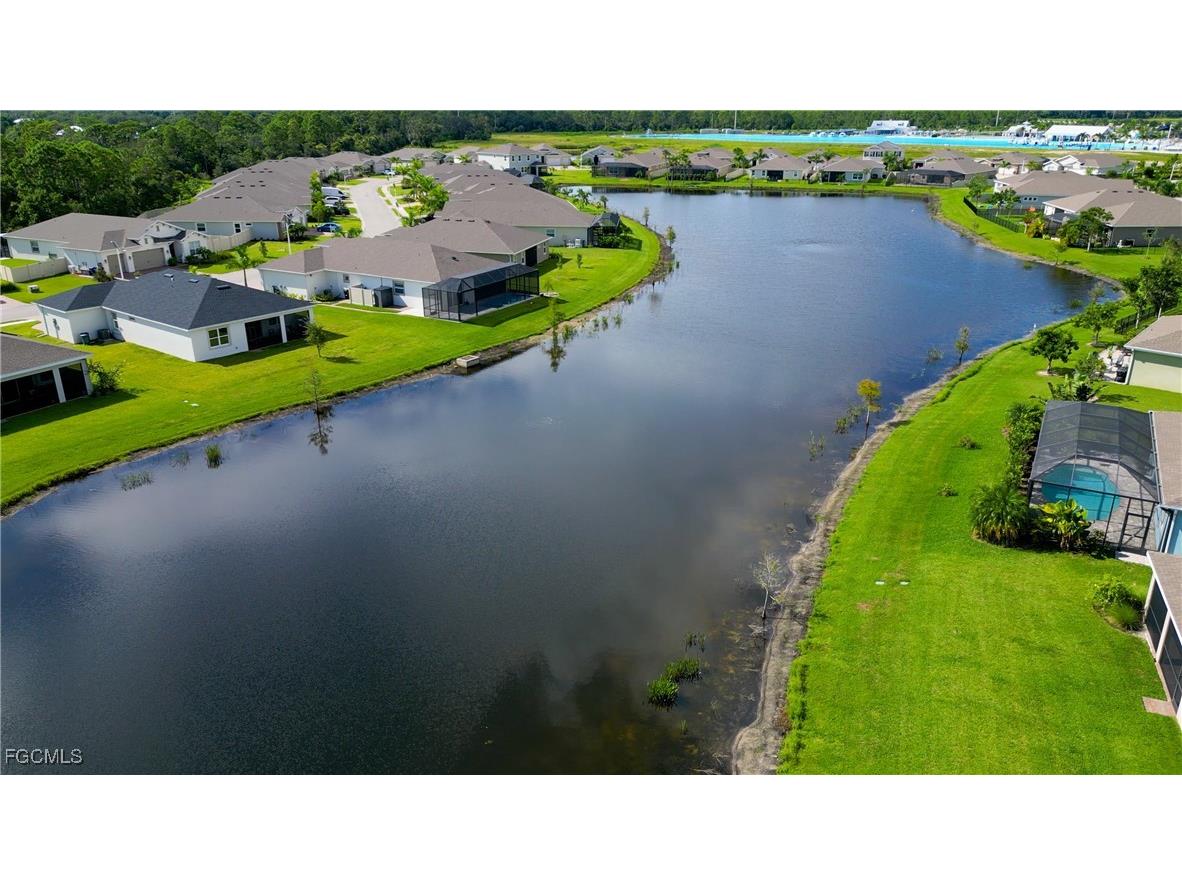 8832 Cascade Price Circle North Fort Myers FL 33917 2025009787 image28