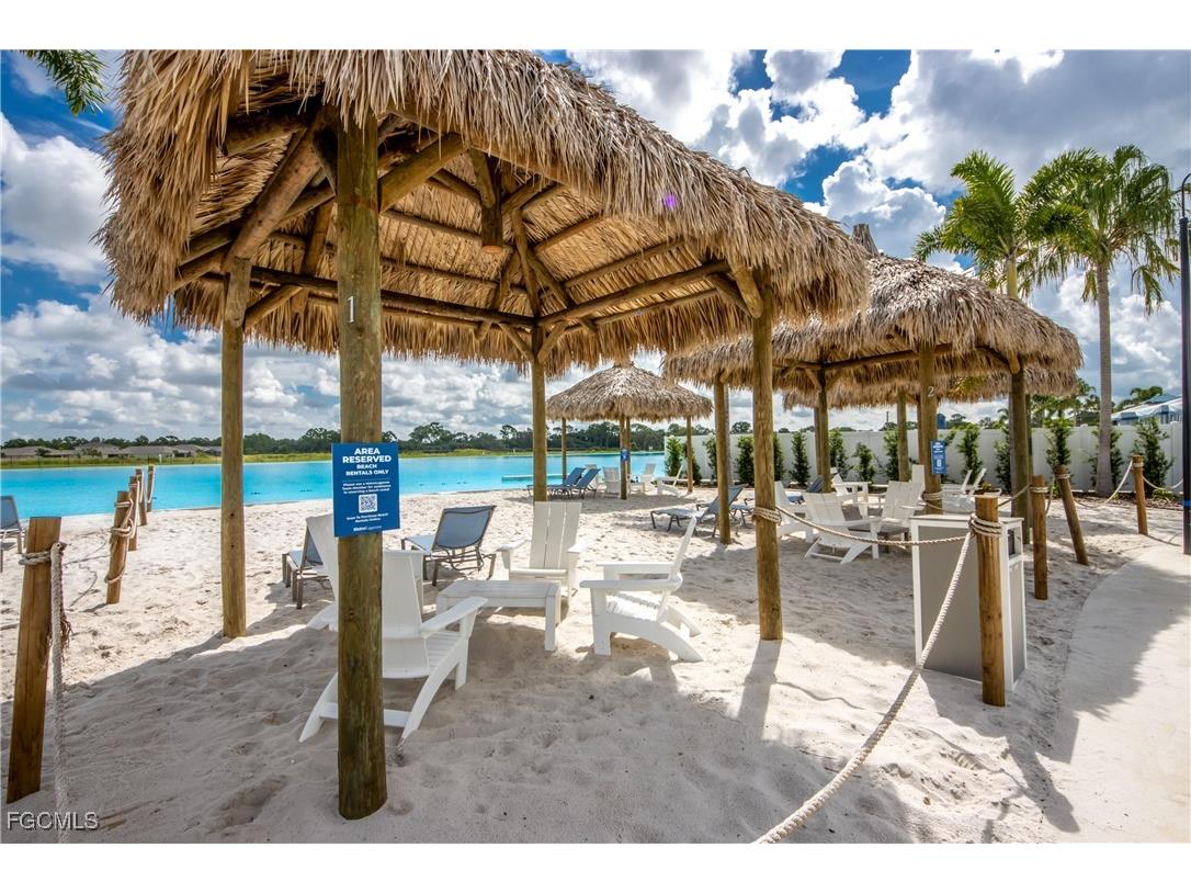 8832 Cascade Price Circle North Fort Myers FL 33917 2025009787 image41