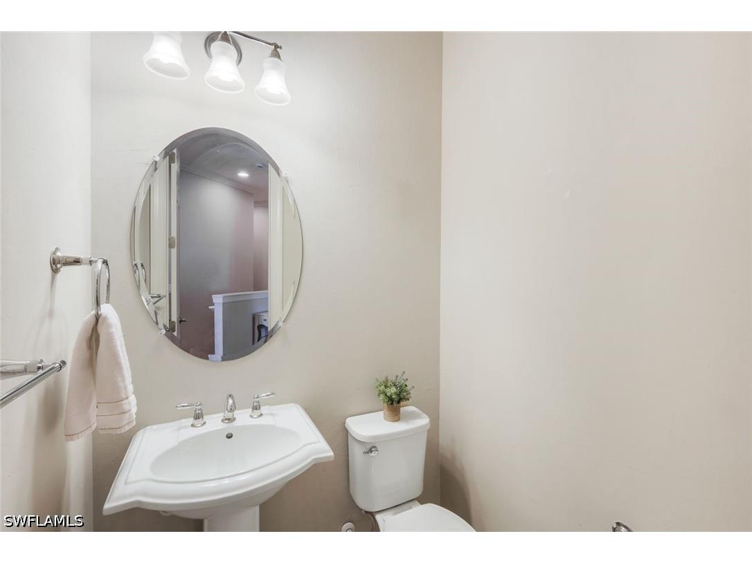 8835 Nautical Landing Circle #201 Naples FL 34120 226012517 image29