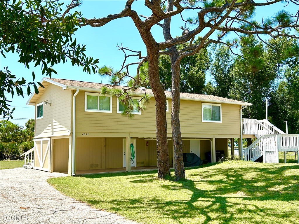 8837 Skagway Court Saint James City FL 33956 2025007009 image1