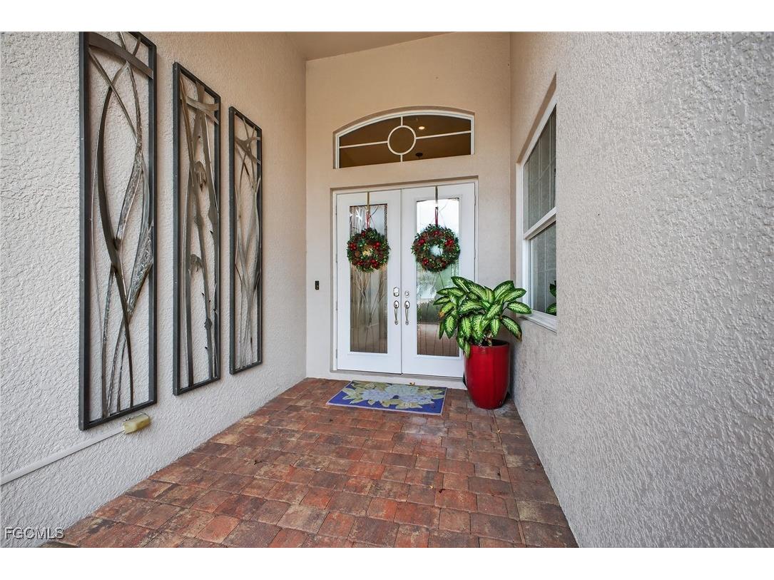 8839 Largo Mar Drive Estero FL 33967 2025023143 image2