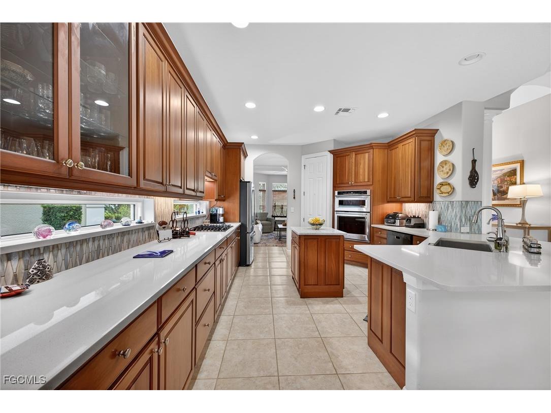 8839 Largo Mar Drive Estero FL 33967 2025023143 image7