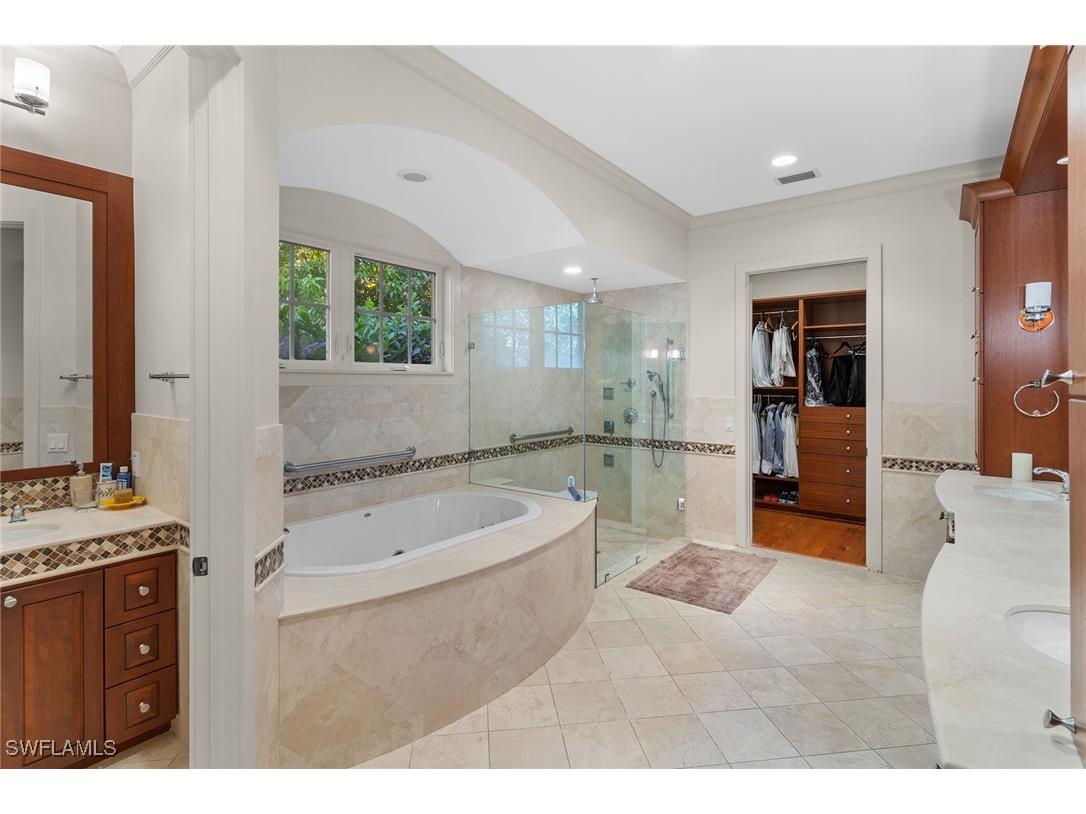 8840 Mariposa Court Naples FL 34113 225083694 image36