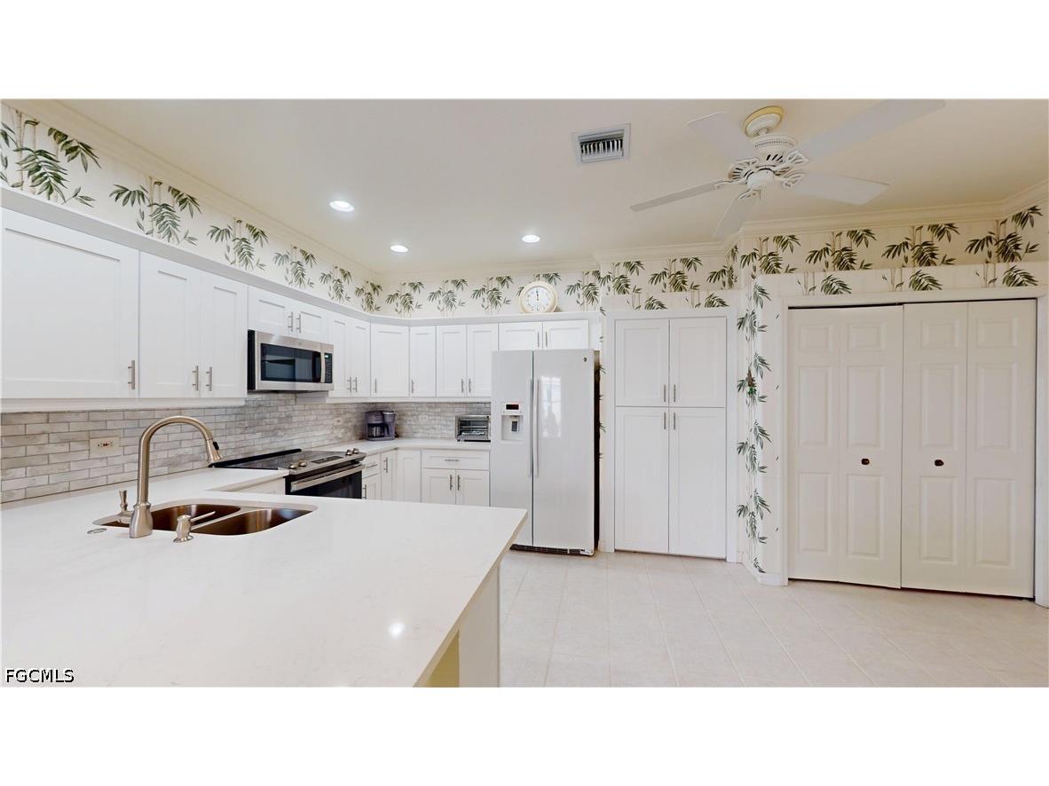 8840 Middlebrook Drive Fort Myers FL 33908 2026011673 image4