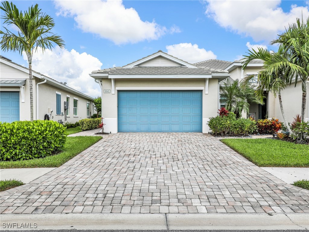 8841 Saint Lucia Drive Naples FL 34114 225057412 image1