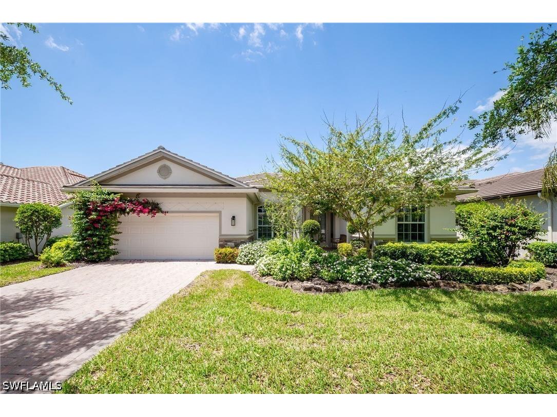 8844 Mustang Island Circle Naples FL 34113 226015251 image1