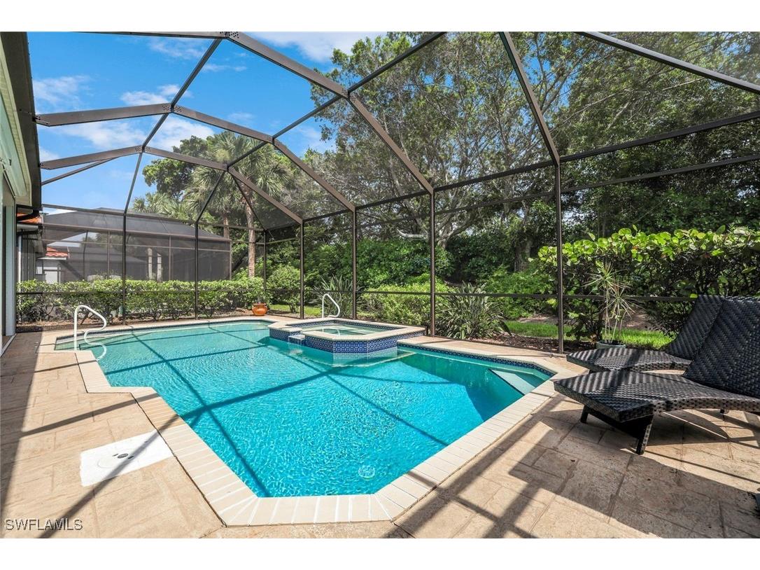 8844 Ventura Way Naples FL 34109 225061850 image1