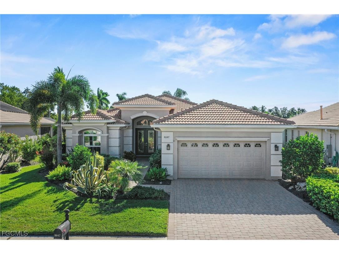 8847 Largo Mar Drive Estero FL 33967 2025015319 image1